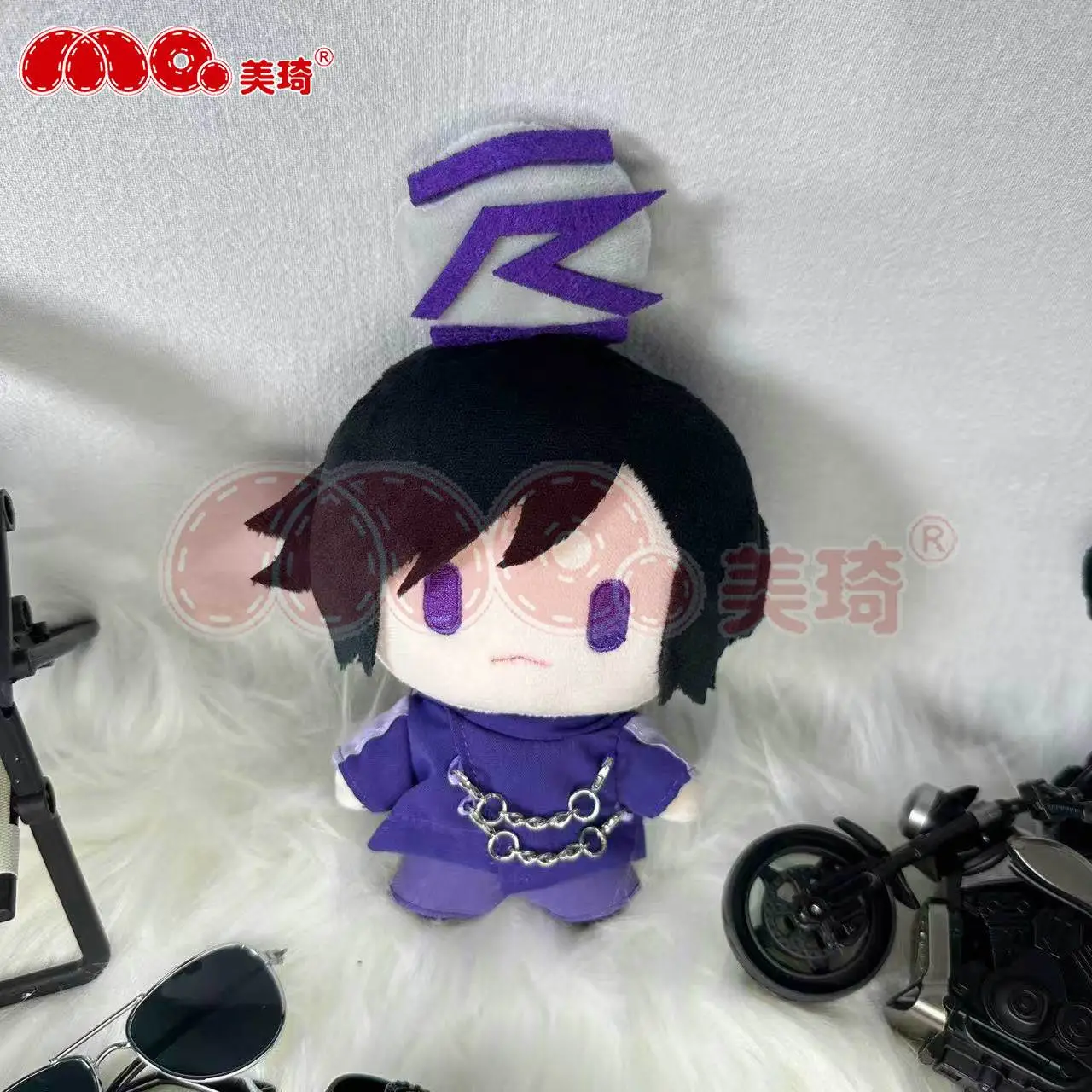 Shijima Gou Chase Kamen Rider  – Anime About Cosplay Girl Bewertung und Preis